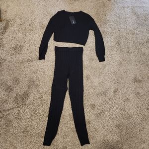 Black, fashion nova 2 piece sweater fit. Size large